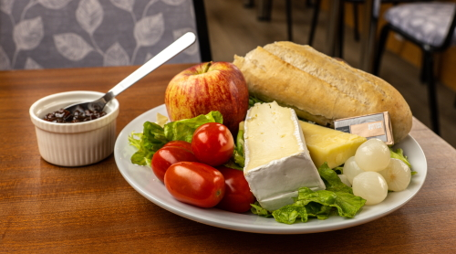 Half Day Ploughmans Lunch Cruise to Fenny Stratford